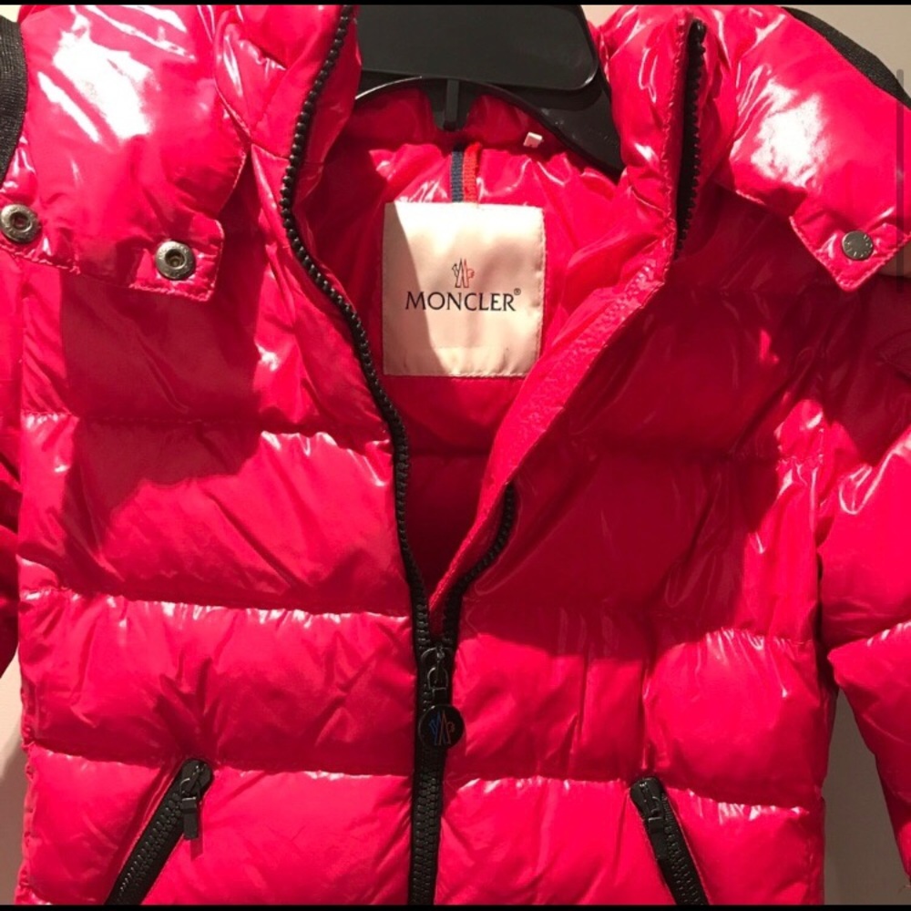Moncler girls pink puffer jacket size 10 - Picture 3 of 5